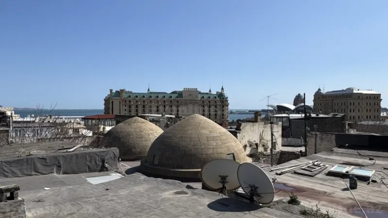 Satılır 3 otaqlı Mənzil Köhnə tikili 60 m² İçərişəhər m. - şəkil 15