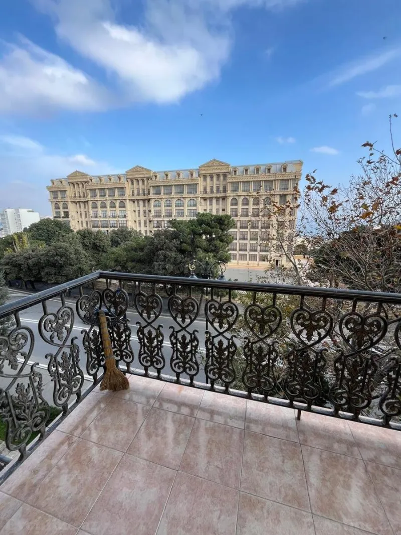 Kirayə verilir 3 otaqlı Mənzil Köhnə tikili 70 m² İçərişəhər m. - şəkil 13