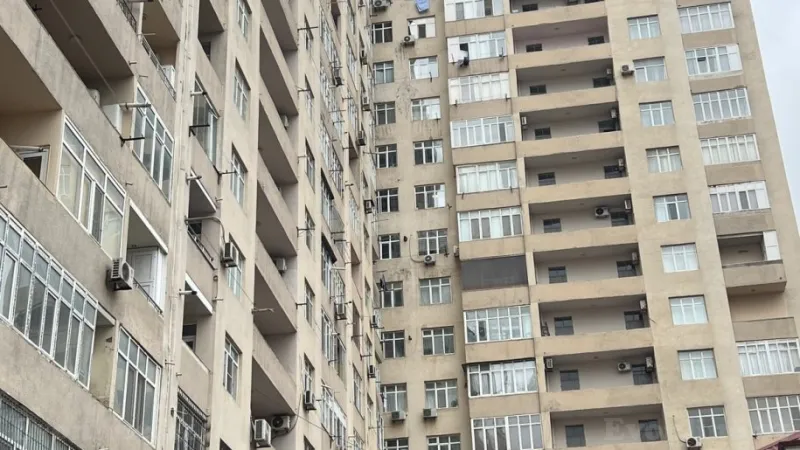 Satılır 2 otaqlı Mənzil Yeni tikili 89 m² 9-cu mikrorayon - şəkil 2