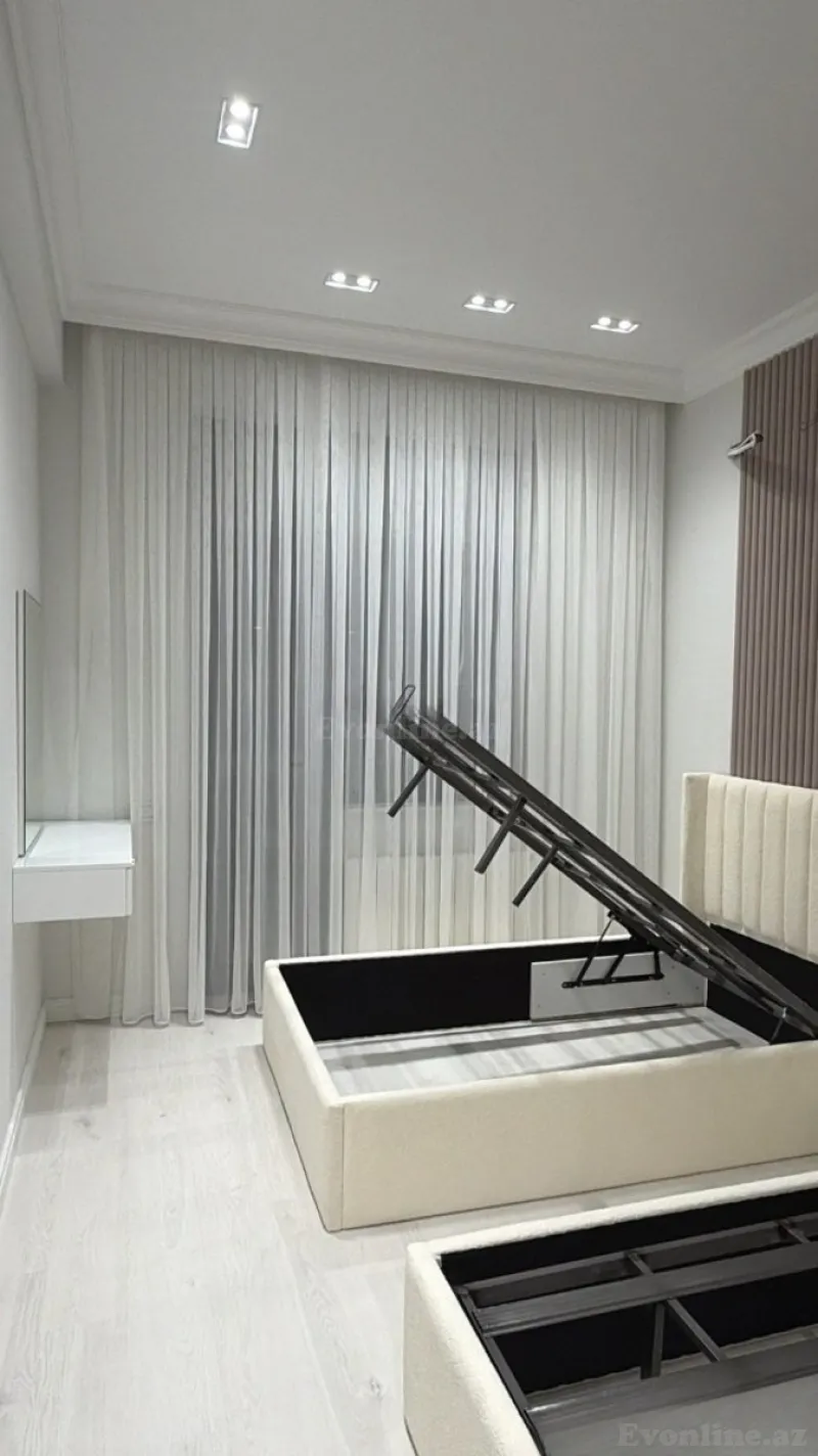 Satılır 3 otaqlı Mənzil Yeni tikili 86 m² Elmlər Akademiyası m. - şəkil 2