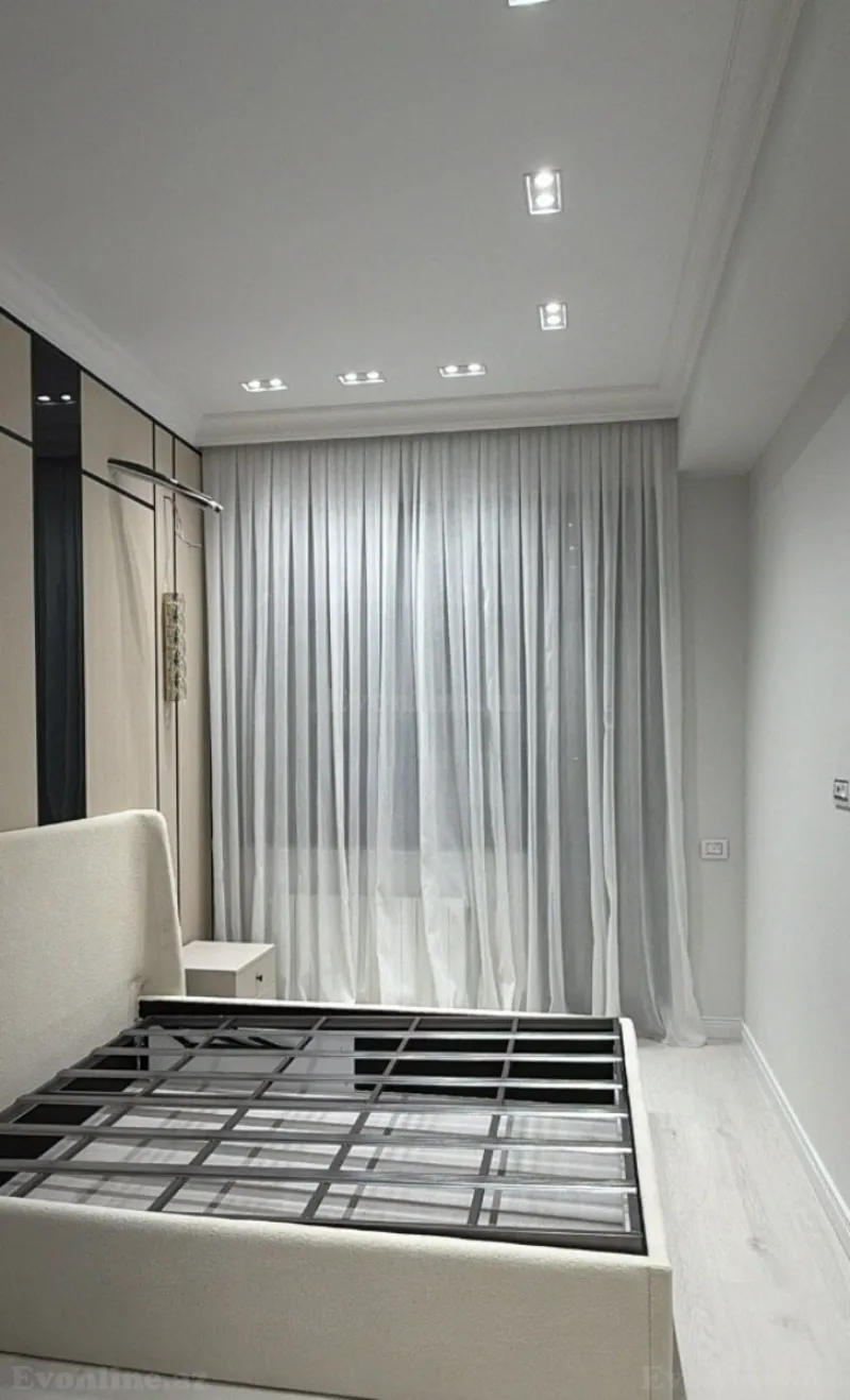 Satılır 3 otaqlı Mənzil Yeni tikili 86 m² Elmlər Akademiyası m. - şəkil 3