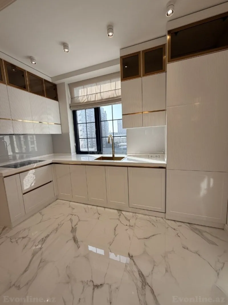 Satılır 3 otaqlı Mənzil Yeni tikili 86 m² Elmlər Akademiyası m. - şəkil 4