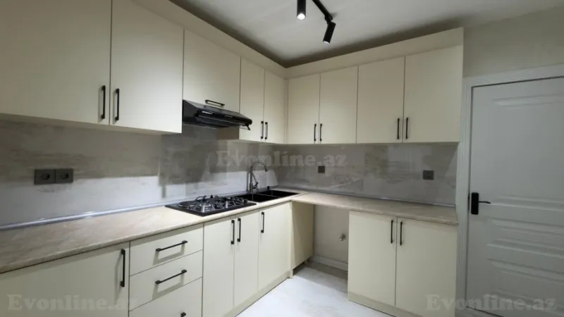 Satılır 3 otaqlı Mənzil Köhnə tikili 85 m² Həzi Aslanov m. - şəkil 18