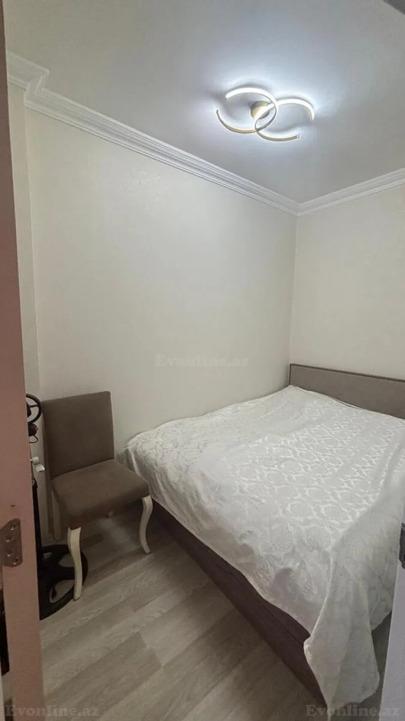 Satılır 2 otaqlı Mənzil Yeni tikili 76.1 m² İnşaatçılar m. - şəkil 3