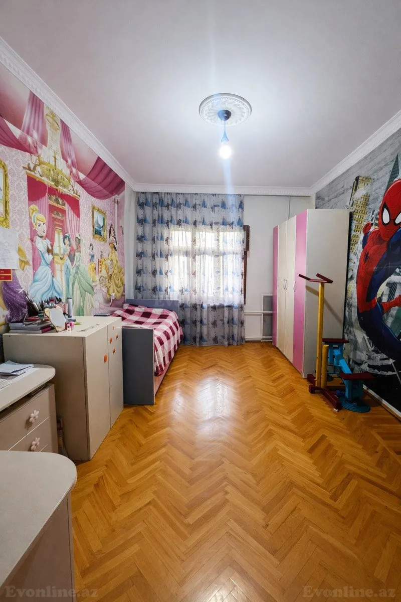 Satılır 5 otaqlı Mənzil Köhnə tikili 130 m² Yeni Yasamal - şəkil 5