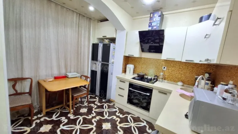 Satılır 3 otaqlı Mənzil Köhnə tikili 90 m² 8-ci mikrorayon - şəkil 9