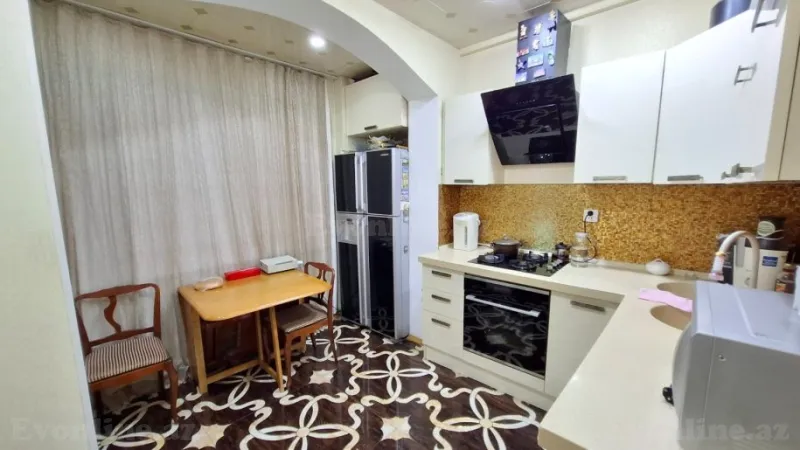 Satılır 3 otaqlı Mənzil Köhnə tikili 90 m² 8-ci mikrorayon - şəkil 10