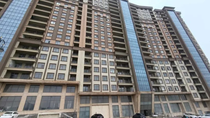 Satılır 4 otaqlı Mənzil Yeni tikili 185 m² Xətai r. - şəkil 10