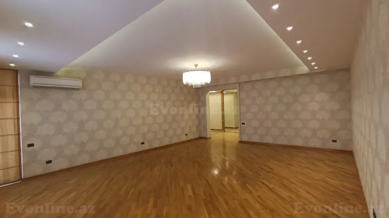 Satılır 4 otaqlı Mənzil Yeni tikili 220 m² 28 May m. - şəkil 5