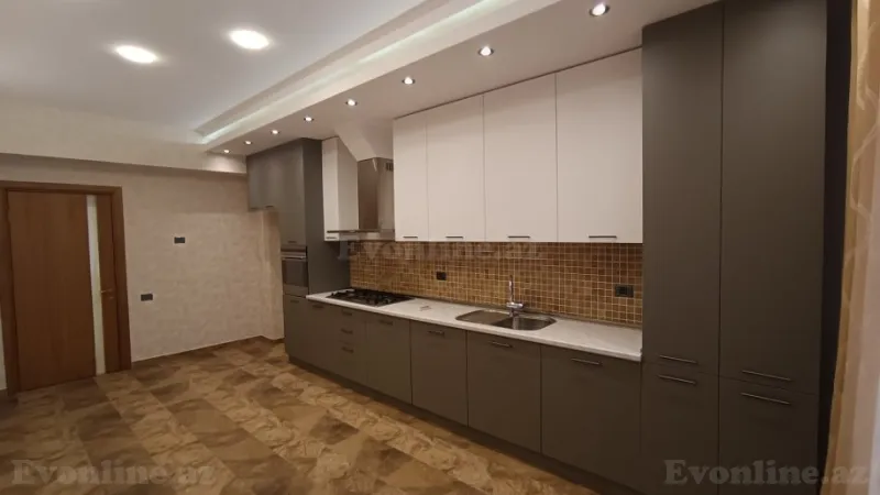 Satılır 4 otaqlı Mənzil Yeni tikili 220 m² 28 May m. - şəkil 15