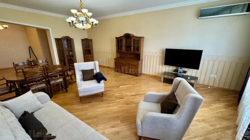 Kirayə verilir 4 otaqlı Mənzil Yeni tikili 150 m² Elmlər Akademiyası m. - şəkil 6