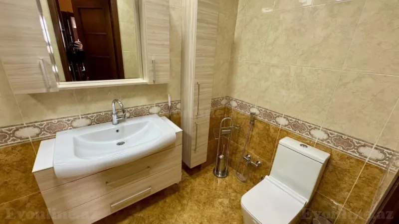 Kirayə verilir 4 otaqlı Mənzil Yeni tikili 150 m² Elmlər Akademiyası m. - şəkil 11