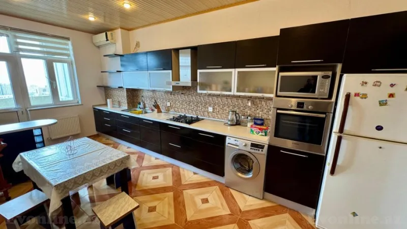 Kirayə verilir 4 otaqlı Mənzil Yeni tikili 150 m² Elmlər Akademiyası m. - şəkil 15