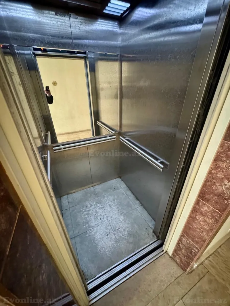 Kirayə verilir 4 otaqlı Mənzil Yeni tikili 150 m² Elmlər Akademiyası m. - şəkil 28