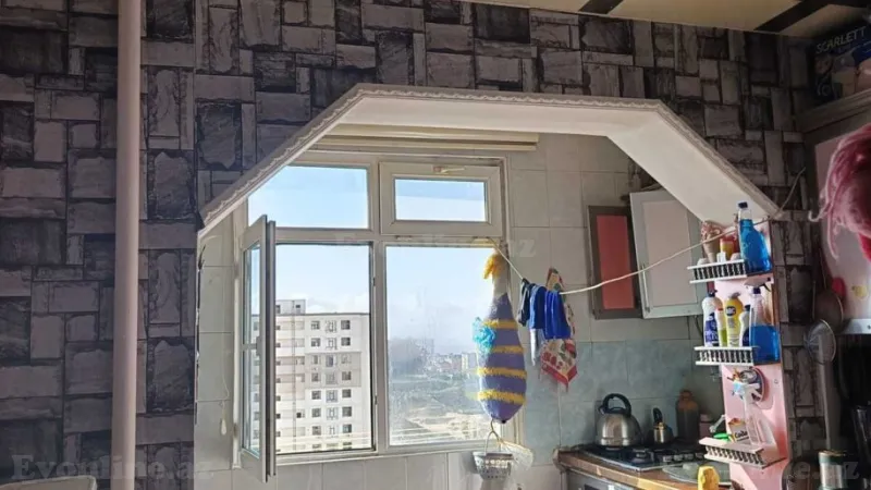 Satılır 2 otaqlı Mənzil Köhnə tikili 65 m² Suraxanı r. - şəkil 8