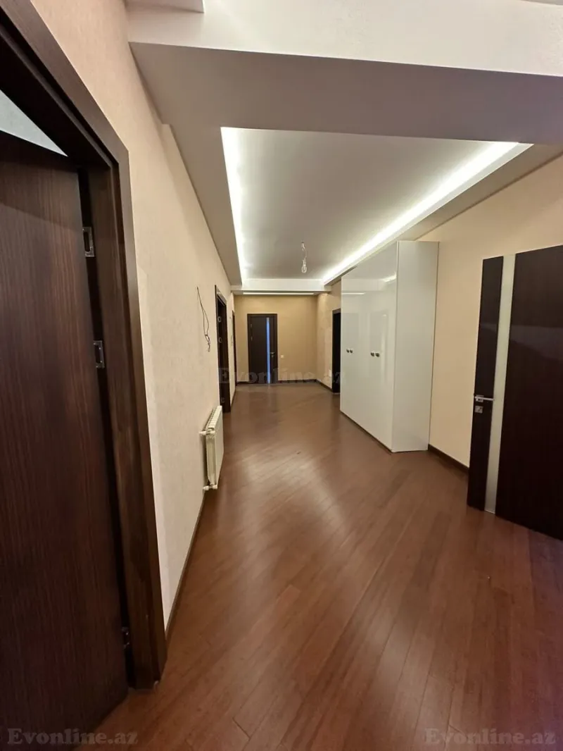 Kirayə verilir Ofis 131 m² Gənclik m. - şəkil 3