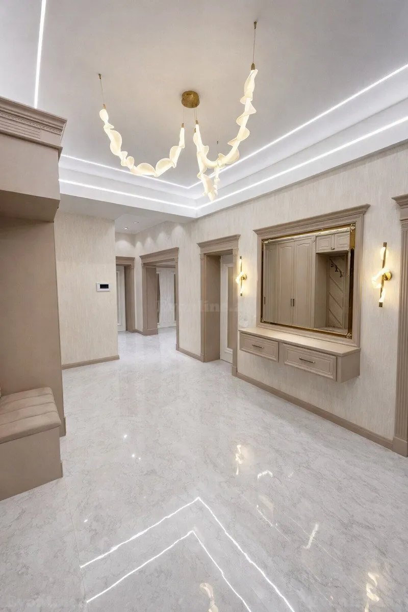 Satılır 4 otaqlı Mənzil Yeni tikili 195 m² 28 May m. - şəkil 8