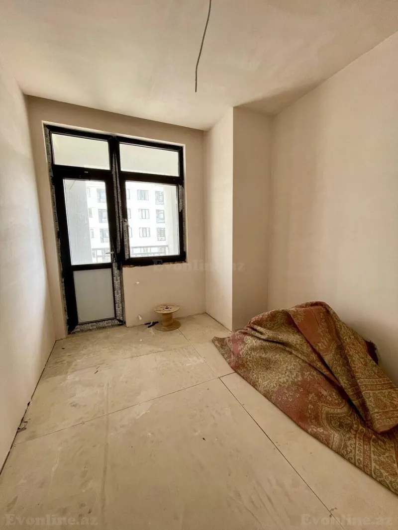 Satılır 3 otaqlı Mənzil Yeni tikili 80 m² 20 Yanvar m. - şəkil 14