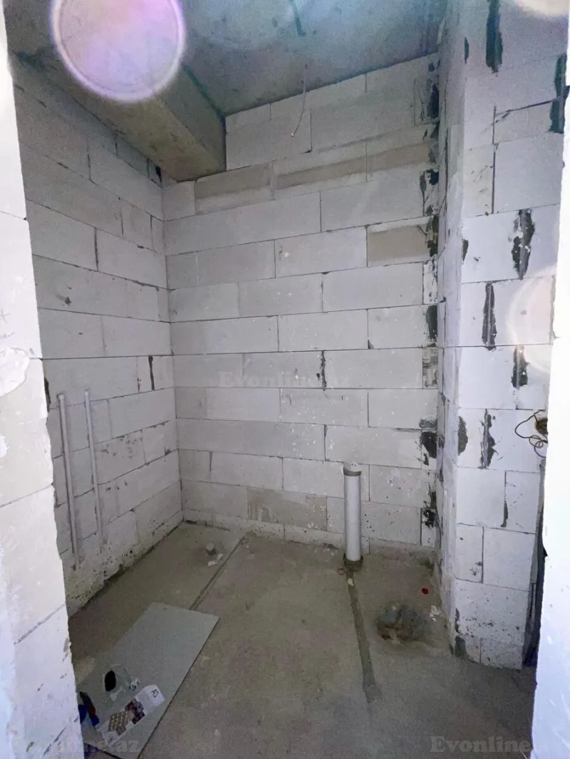 Satılır 3 otaqlı Mənzil Yeni tikili 80 m² 20 Yanvar m. - şəkil 18