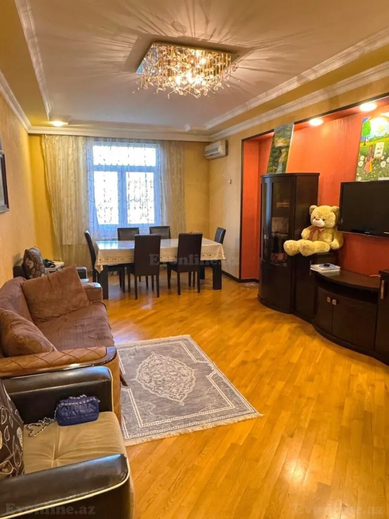 Satılır 3 otaqlı Mənzil Yeni tikili 110 m² 7-ci mikrorayon