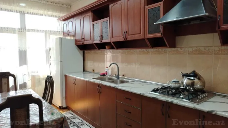 Kirayə verilir 3 otaqlı Mənzil Yeni tikili 121 m² Nəriman Nərimanov m.