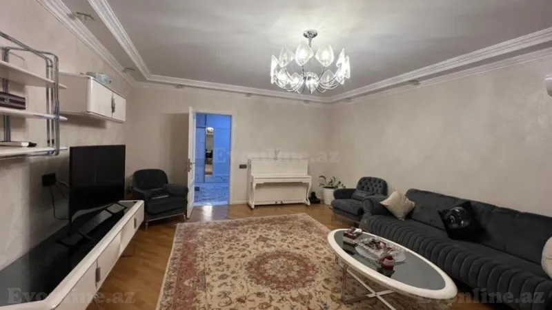 Satılır 3 otaqlı Mənzil Yeni tikili 130 m² 8 Noyabr m. - şəkil 2