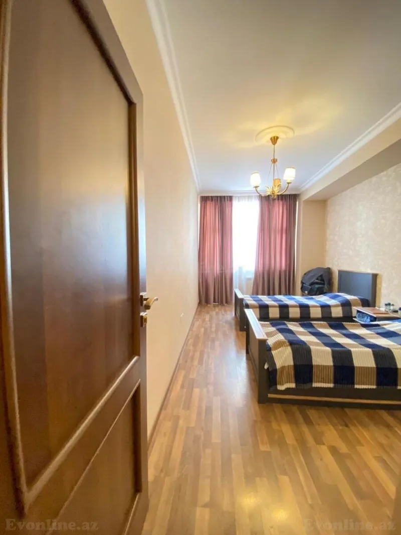 Kirayə verilir 3 otaqlı Mənzil Yeni tikili 100 m² 8-ci mikrorayon - şəkil 6