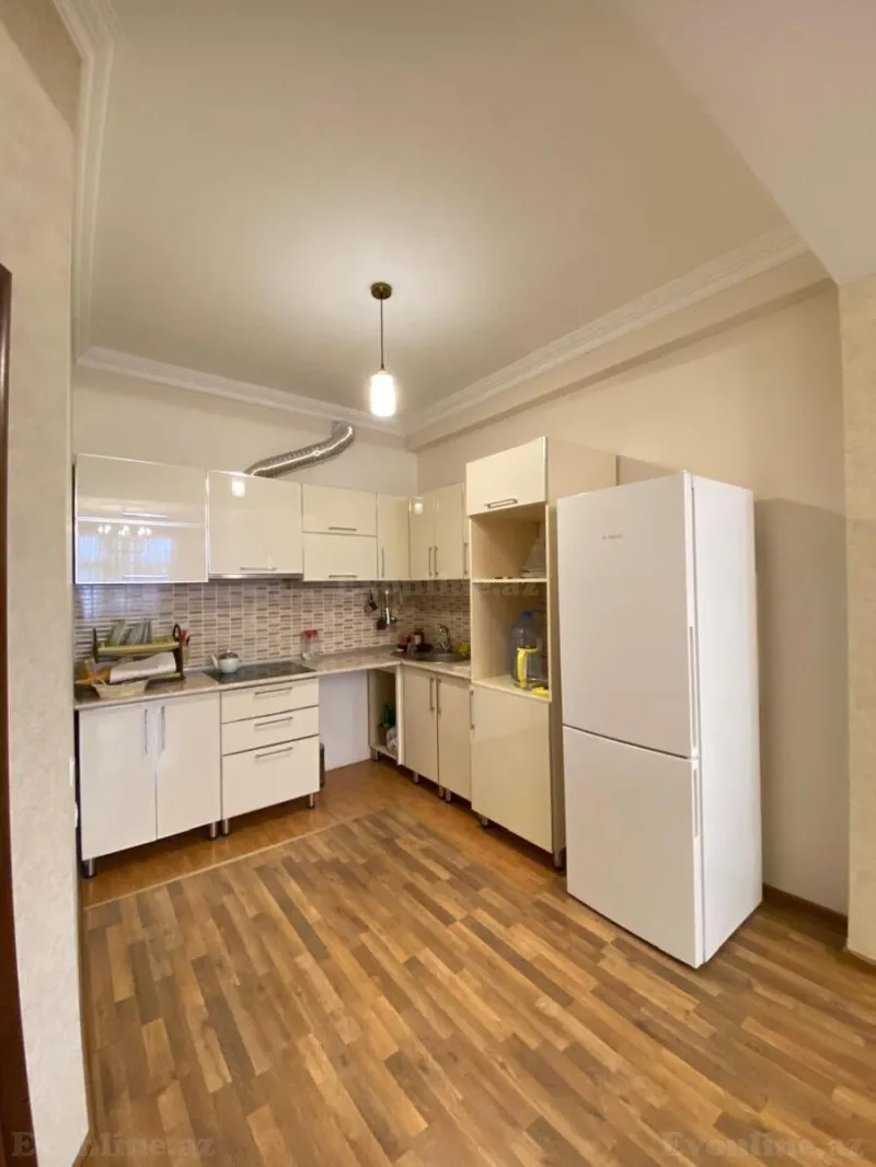 Kirayə verilir 3 otaqlı Mənzil Yeni tikili 100 m² 8-ci mikrorayon - şəkil 15