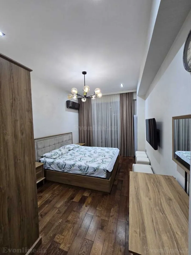 Kirayə verilir 4 otaqlı Mənzil Yeni tikili 160 m² 28 May m. - şəkil 4