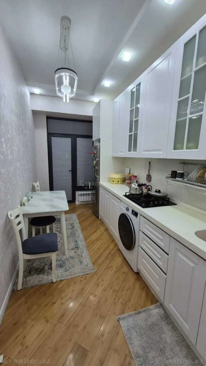 Satılır 3 otaqlı Mənzil Yeni tikili 83 m² Memar Əcəmi m. - şəkil 3