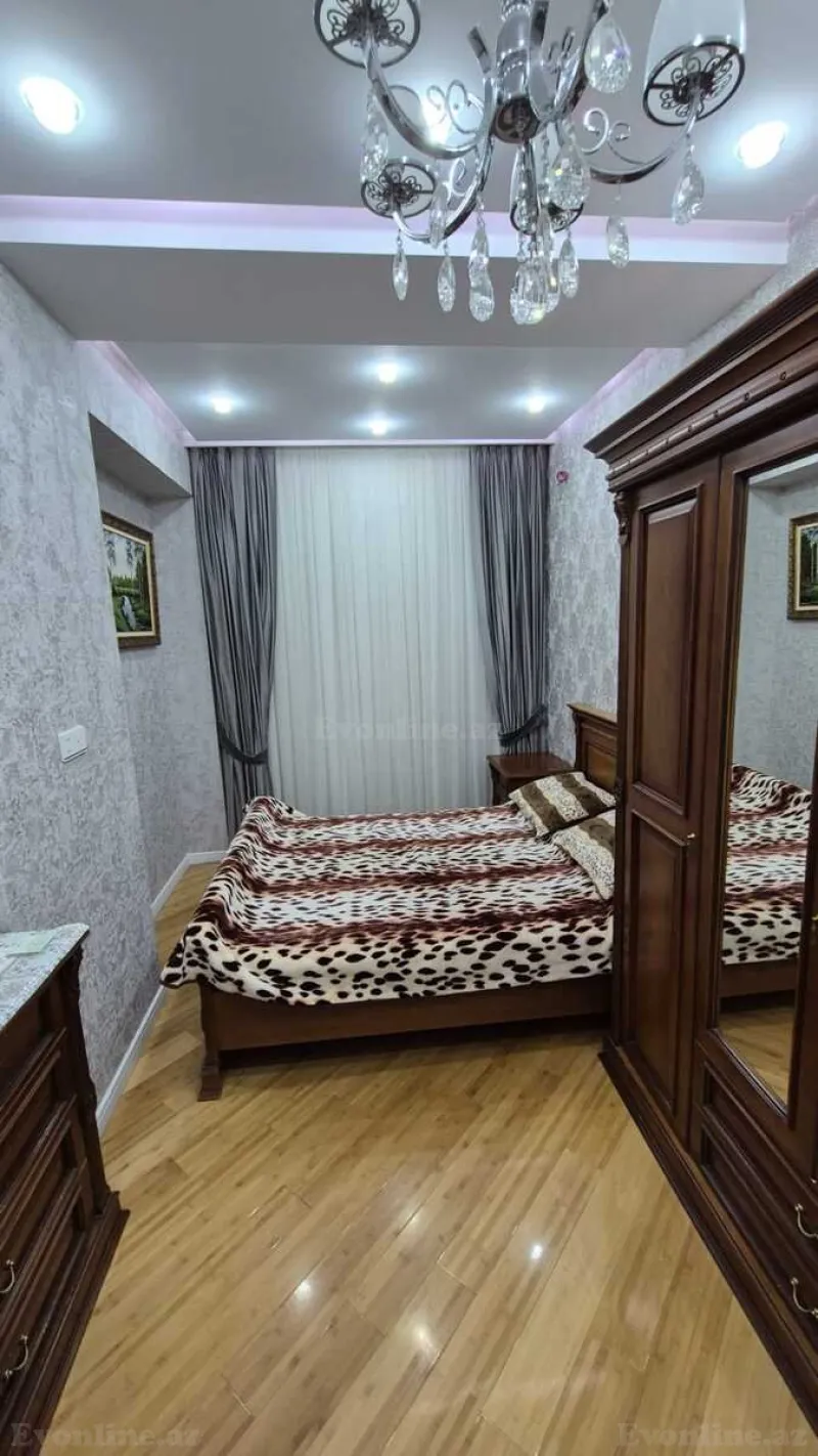 Satılır 3 otaqlı Mənzil Yeni tikili 83 m² Memar Əcəmi m. - şəkil 5