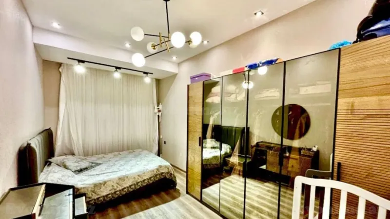 Kirayə verilir 2 otaqlı Mənzil Yeni tikili 70 m² Gənclik m. - şəkil 4