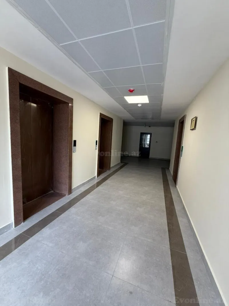 Satılır 4 otaqlı Mənzil Yeni tikili 185 m² Xətai r. - şəkil 2