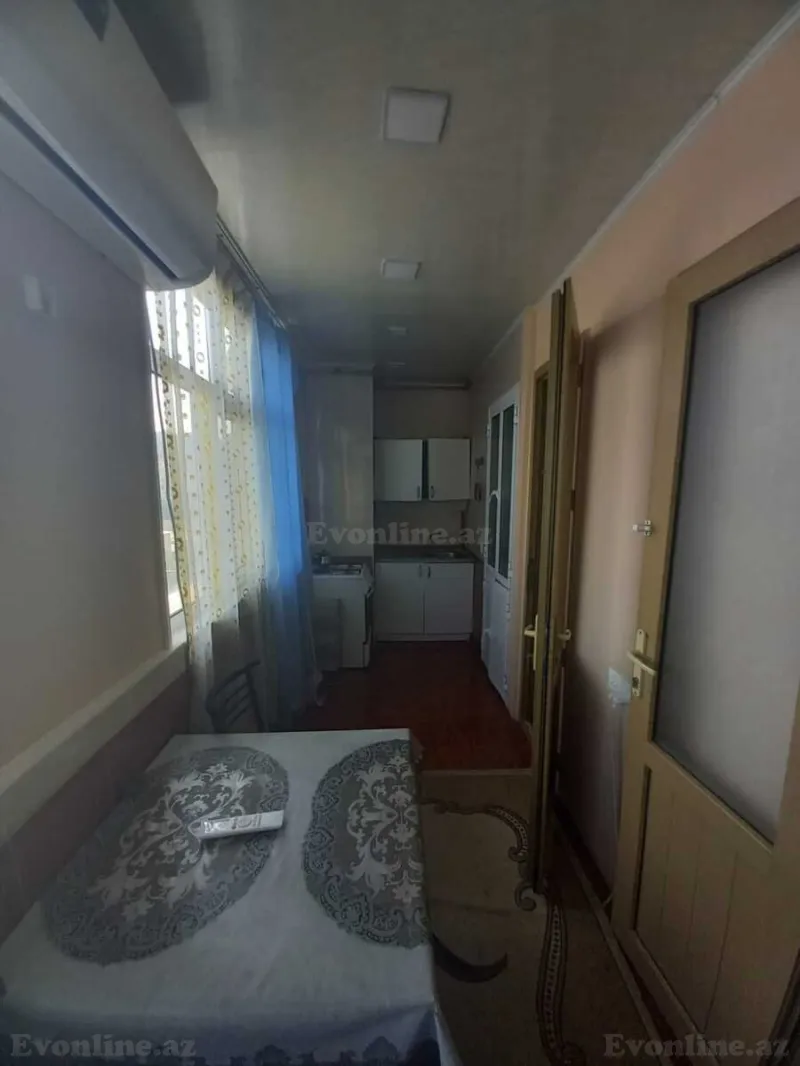 Satılır 1 otaqlı Mənzil Köhnə tikili 40 m² 8-ci mikrorayon - şəkil 5