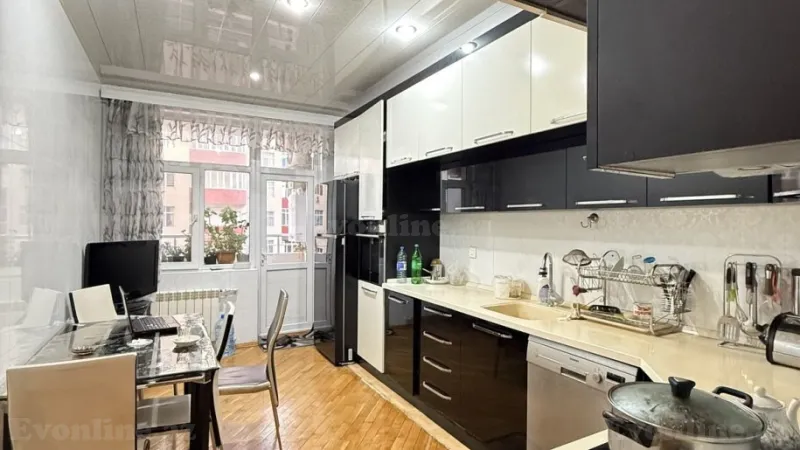 Satılır 3 otaqlı Mənzil Yeni tikili 141 m² Nizami r. - şəkil 9