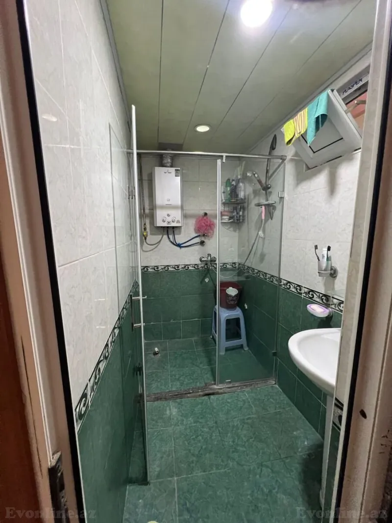 Satılır 5 otaqlı Mənzil Köhnə tikili 130 m² Yeni Yasamal - şəkil 8