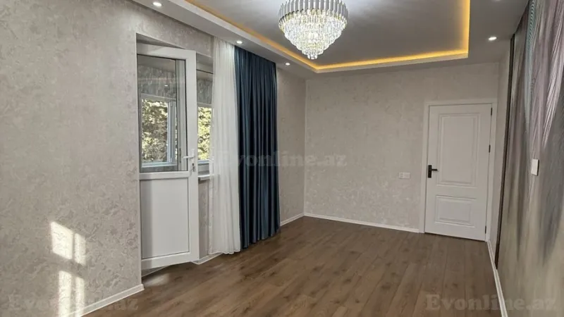 Satılır 3 otaqlı Mənzil Köhnə tikili 65 m² Xətai r. - şəkil 2