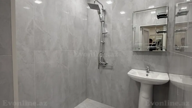 Satılır 3 otaqlı Mənzil Köhnə tikili 65 m² Xətai r. - şəkil 9