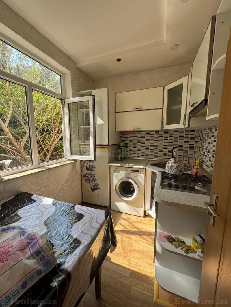 Kirayə verilir 2 otaqlı Mənzil Köhnə tikili 55 m² 4-cü mikrorayon - şəkil 5