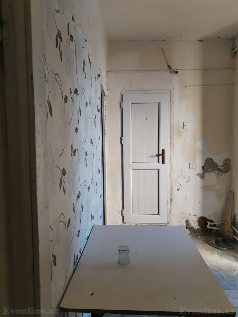 Satılır 1 otaqlı Mənzil Köhnə tikili 37 m² Badamdar