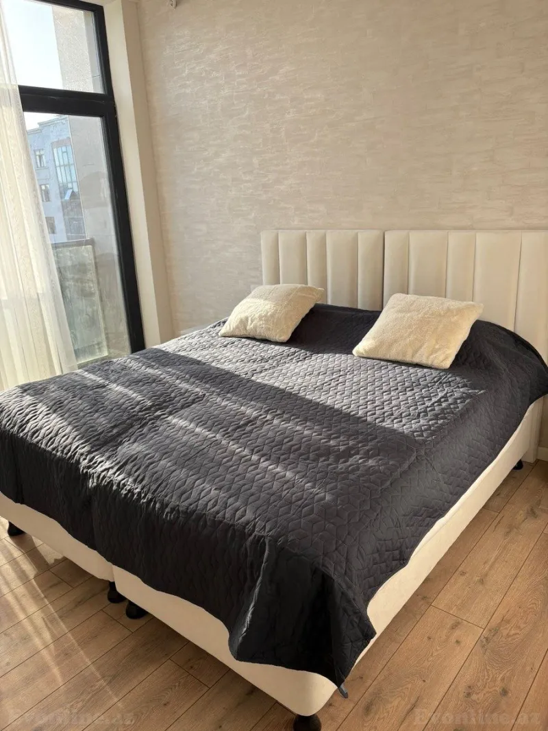 Kirayə verilir 2 otaqlı Mənzil Yeni tikili 50 m² Nəsimi r. - şəkil 4