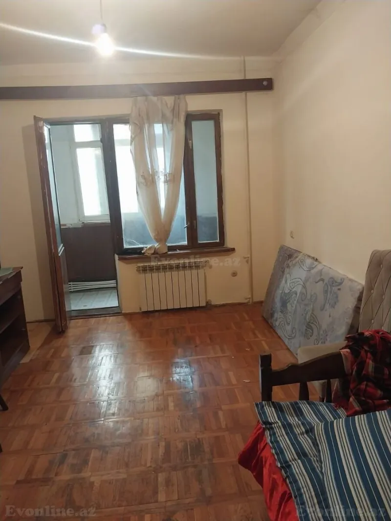 Kirayə verilir 3 otaqlı Mənzil Köhnə tikili 55 m² İnşaatçılar m. - şəkil 3