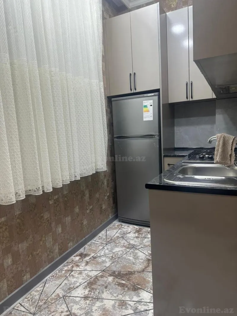 Kirayə verilir 2 otaqlı Mənzil Yeni tikili 80 m² Neftçilər m. - şəkil 5