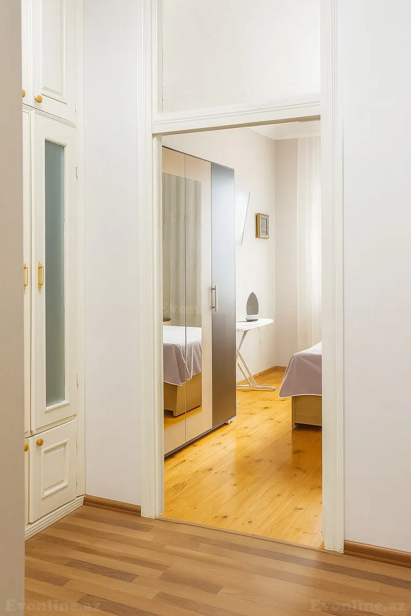 Kirayə verilir 5 otaqlı Mənzil Köhnə tikili 120 m² Yeni Yasamal - şəkil 3