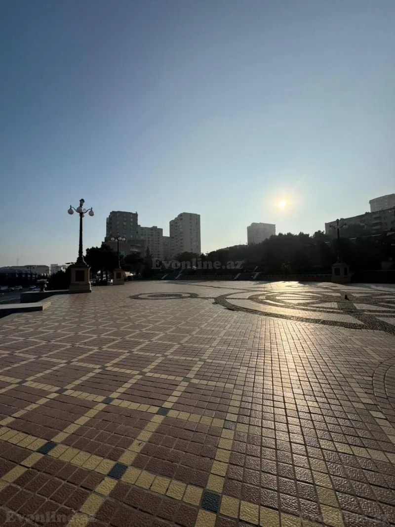 Satılır 3 otaqlı Mənzil Köhnə tikili 85 m² Elmlər Akademiyası m. - şəkil 20