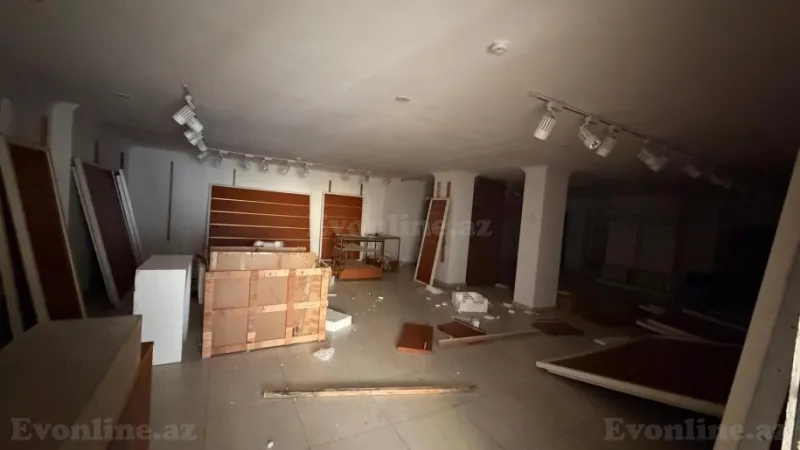 Kirayə verilir Obyekt 900 m² Nəriman Nərimanov m.