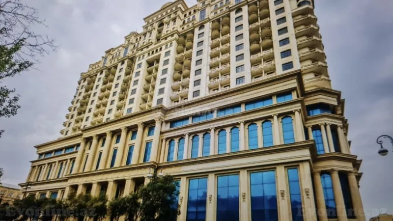 Satılır 4 otaqlı Mənzil Yeni tikili 153 m² Yasamal - şəkil 2