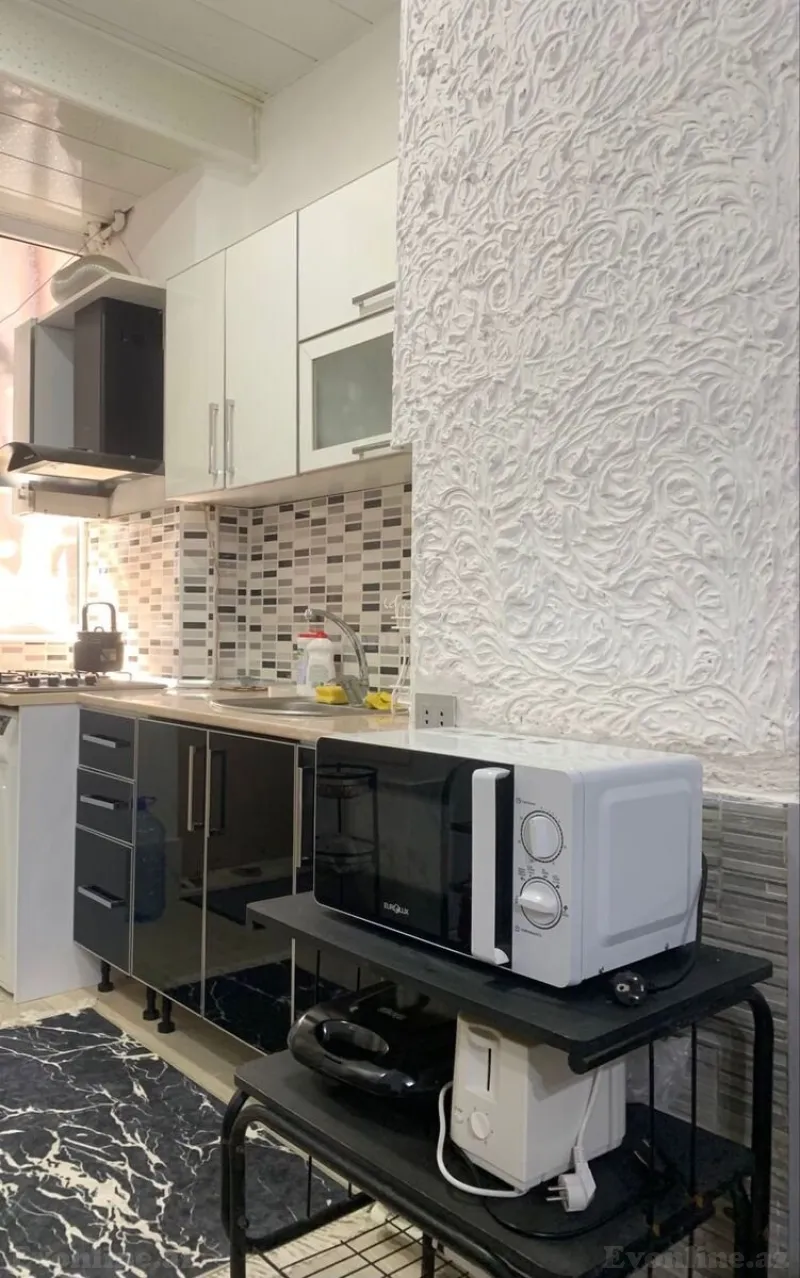 Kirayə verilir 2 otaqlı Mənzil Köhnə tikili 50 m² Sahil m. - şəkil 7