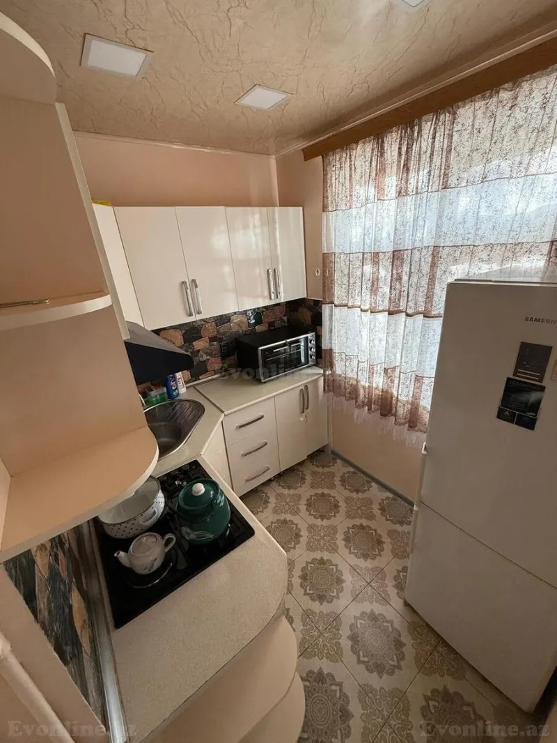 Satılır 3 otaqlı Mənzil Köhnə tikili 85 m² Yasamal - şəkil 8