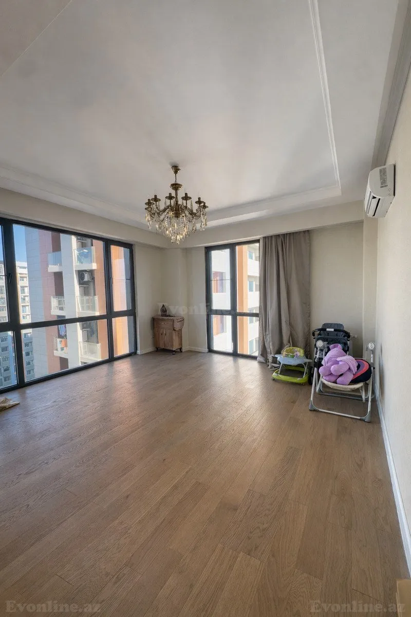 Satılır 3 otaqlı Mənzil Yeni tikili 83 m² Yasamal r. - şəkil 2